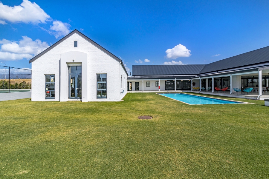 3 Bedroom Property for Sale in Aan de Wijnlanden Western Cape